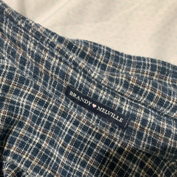 Brandy Melville Plaid Cropped Top - Picture 3 of 3